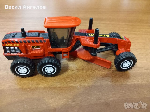 Пътен грейдер Matchbox, снимка 2 - Други игри - 39865335