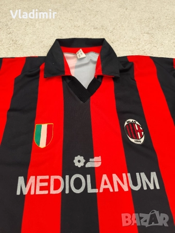 Футболна тениска на Милан, снимка 2 - Футбол - 52968608