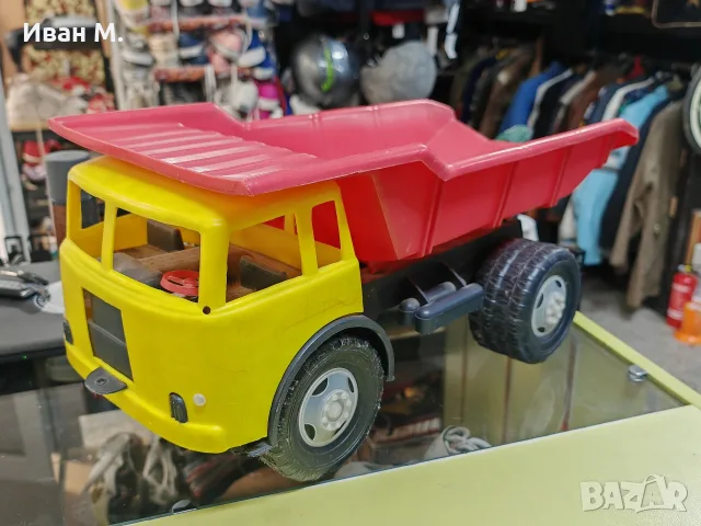 Стара играчка камион от СОЦа , снимка 6 - Колекции - 56295653