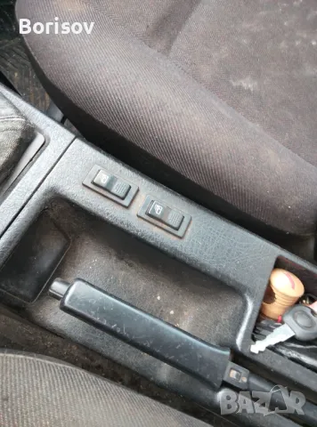 Ауди80 1.8бензин, снимка 4 - Автомобили и джипове - 49784826