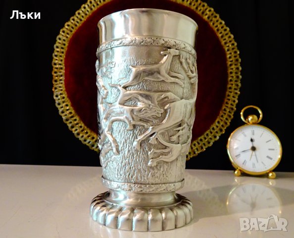 Бокал,халба от калай с ловна картина шедьовър,авторска, снимка 3 - Антикварни и старинни предмети - 41693347