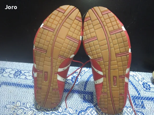 маратонки Nike,levis, снимка 12 - Дамски ежедневни обувки - 55750459