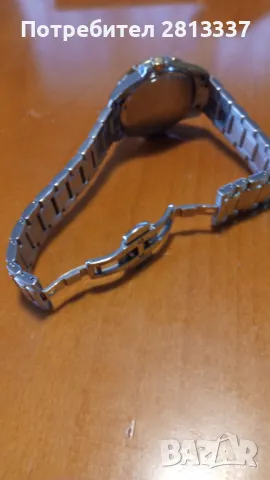 Дамски часовник Bulova , снимка 2 - Дамски - 49853328