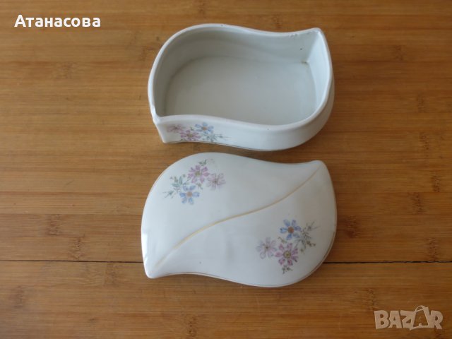 Порцеланова кутия за бижута 1970 г, снимка 5 - Декорация за дома - 41603076