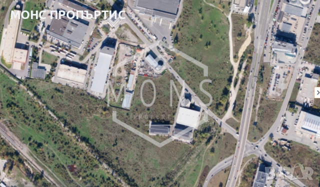 парцел подходящ за промишлено строителство в района на Летище София.