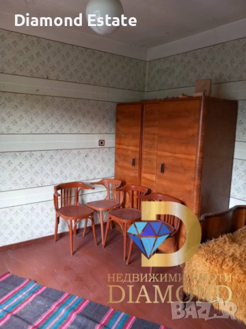 Двуетажна къща в село Голям дол, общ. Братя Даскалови, снимка 15 - Къщи - 53618025