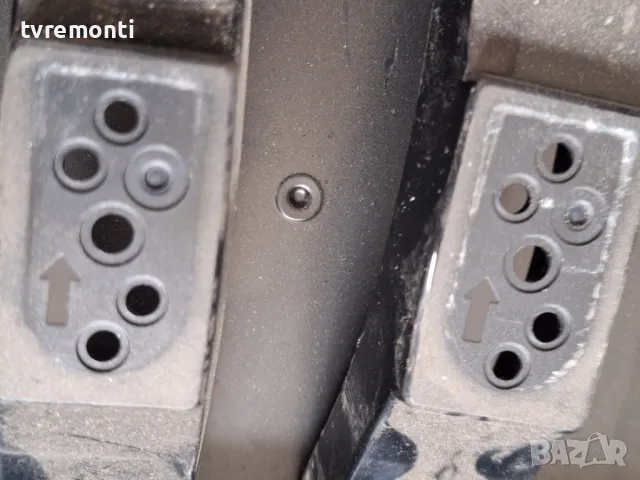 крачета оригинална стойка телевизор Toshiba модел 32WA2363DG, снимка 2 - Стойки, 3D очила, аксесоари - 49463928