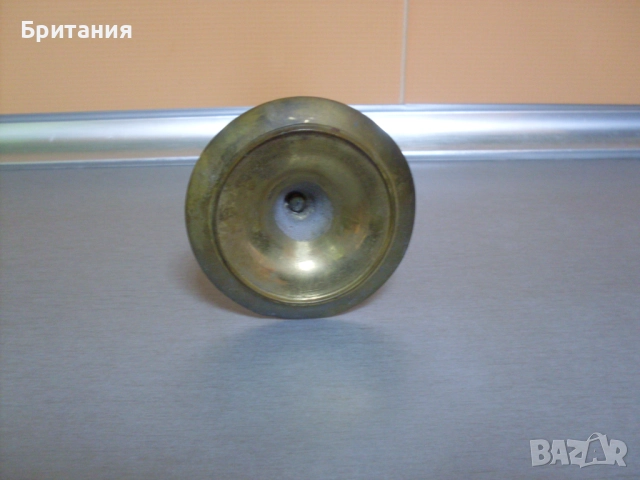 Бронзов свещник., снимка 3 - Антикварни и старинни предмети - 52921329