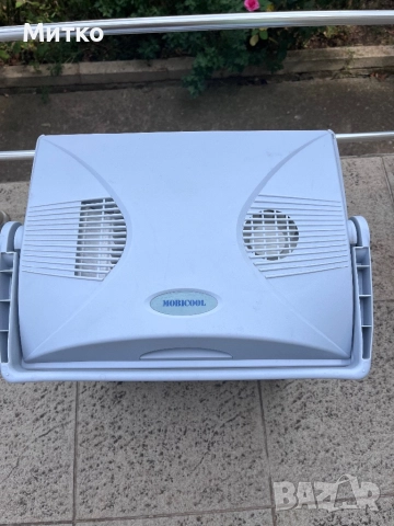 Хладилна чанта MOBICOOL 25 литра,12 волта