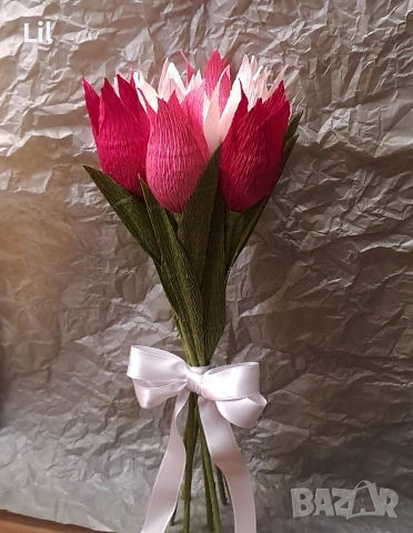 Цветя от крепхартия и бонбони, снимка 6 - Декорация за дома - 53137181