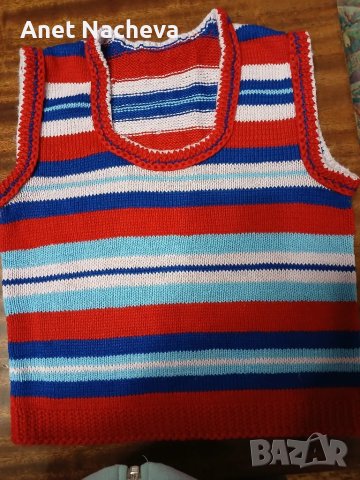 Пуловер  детски без ръкав, домашно плетен