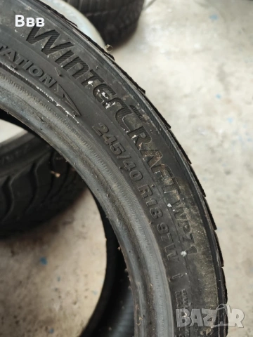 2 броя гуми Kumho Wintercraft 245/40/18, снимка 3 - Гуми и джанти - 53204130