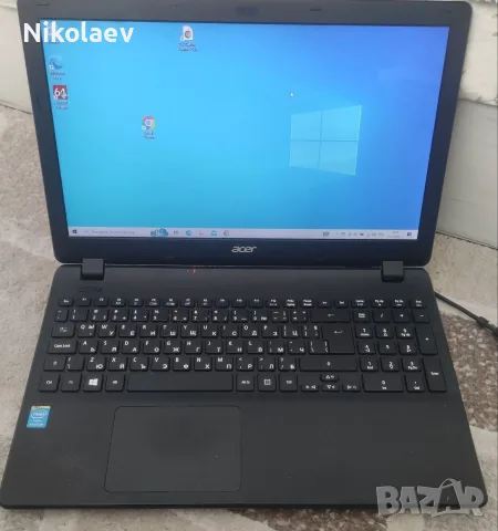Acer ES1-512 Pentium N3540 четириядрен 4гб/320гб 3ч. батерия, снимка 2 - Лаптопи за дома - 56221623