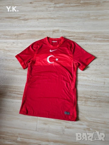 Оригинална мъжка тениска Nike Dri-Fit x Turkey National Football Team / Season 20 (Away), снимка 2 - Тениски - 51285426