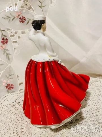 порцеланова статуетка, снимка 4 - Статуетки - 56409085