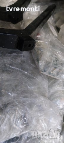 оригинална стойка за телевизор SKYWORTH модел 32S3A32G, снимка 2 - Стойки, 3D очила, аксесоари - 40598567