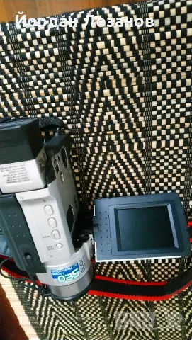 Видеокамера JVC, снимка 6 - Камери - 49220998