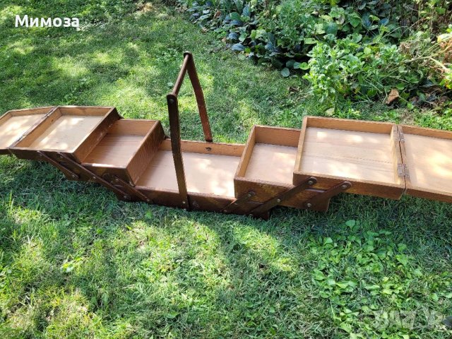 Дървена кутия за шивашки принадлежности, снимка 15 - Антикварни и старинни предмети - 41710301