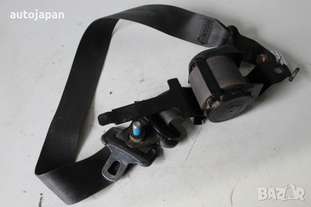 Преден ляв предпазен колан Митсубиши паджеро 2.8 128кс 98г Mitsubishi pajero 2.8 128hp 1998