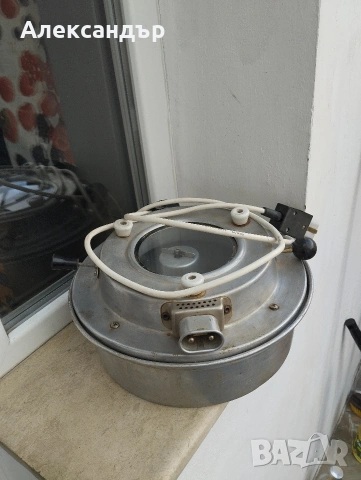 Електрическа тенджера