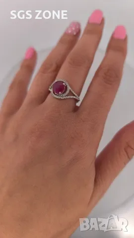 Пръстен със Сапфир или Рубин, Заобиколен от Прозрачни Топази, снимка 4 - Пръстени - 50287325