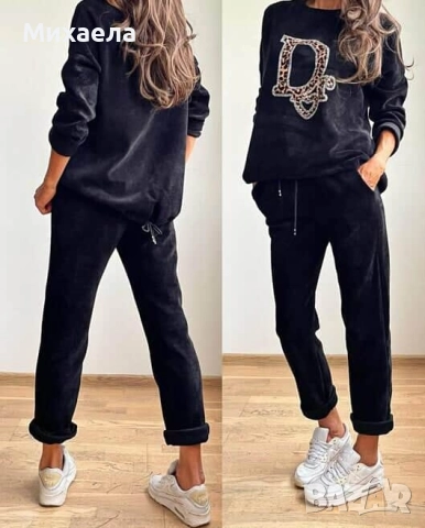 Дамски комплекти деним - три цвята - 55 лв.