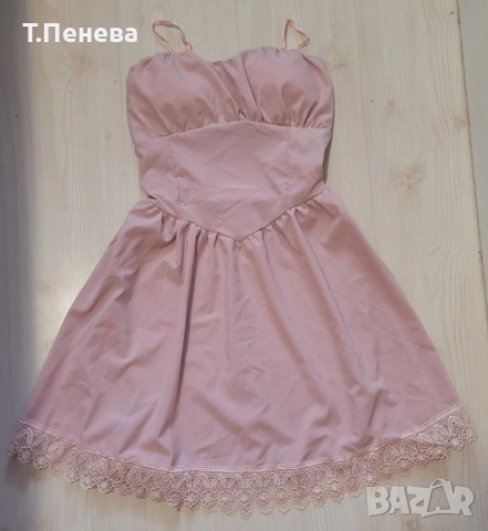 Кукленска рокличка 