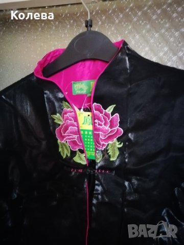 Дамско сако, снимка 5 - Сака - 44478090