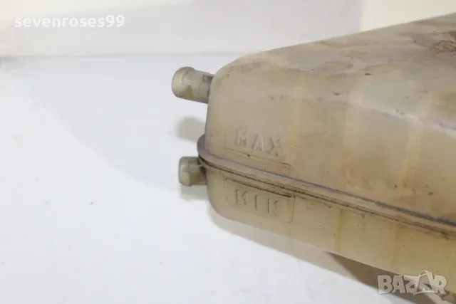 Казанче антифриз Форд Фиеста 6 2011 1.4tdci 68hp Ford Fiesta 6, снимка 4 - Части - 48315136