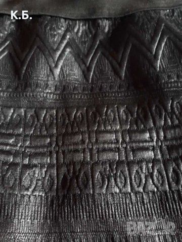 Къса черна поличка р-р XS,S, снимка 3 - Поли - 41306419