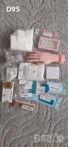 Лот за маникюр