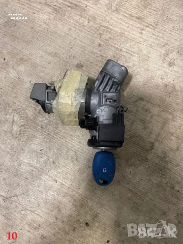 Интериорни части - Форд Фиеста (Ford Fiesta) 1.4 TDCI - 68 к.с. - 2010 г., снимка 10 - Части - 51782245