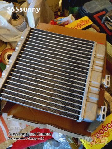 Радиатор парно Опел Зафира Б