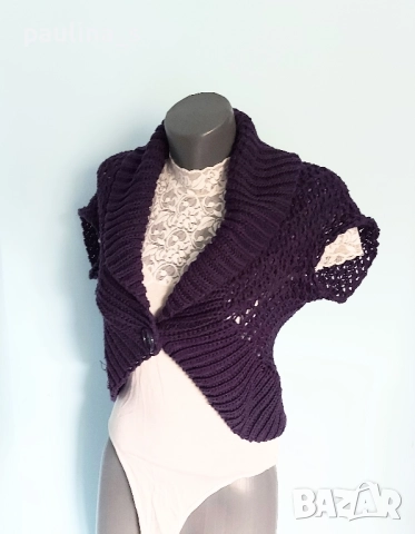 Четири различни броя / Дамски вълнен топ тип блуза, елек, жилетка , снимка 9 - Корсети, бюстиета, топове - 51837616