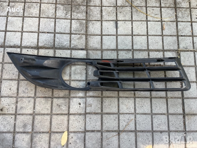 Лява решетка предна броня с Халоген Passat B6 3C0853665A, снимка 2 - Части - 51798458
