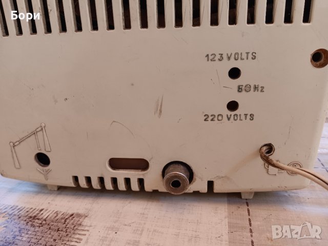 Radiola RA-177A Радио, снимка 11 - Радиокасетофони, транзистори - 42068807