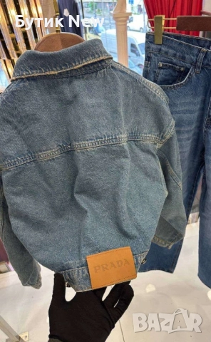 Дънково яке Прада, снимка 2 - Якета - 52337563