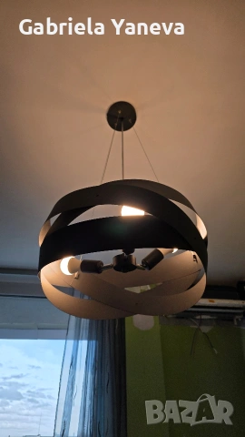 полилей за таван