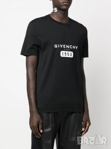 GIVENCHY Black Reverse Logo Print Slim Fit Мъжка Тениска size M (S) и L (M), снимка 1 - Тениски - 41068623