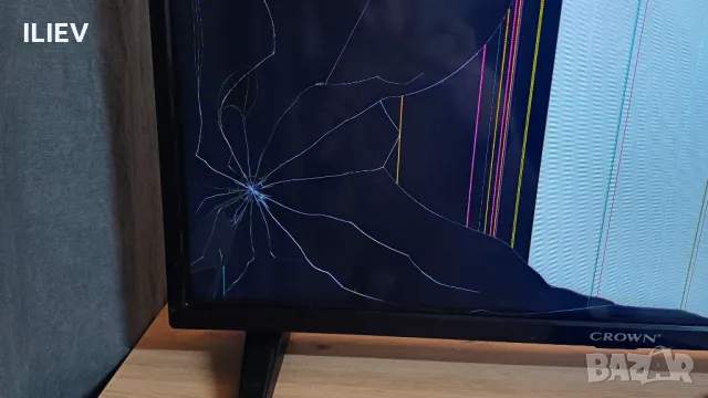 Телевизор Crown 32550, снимка 4 - Части и Платки - 48136626