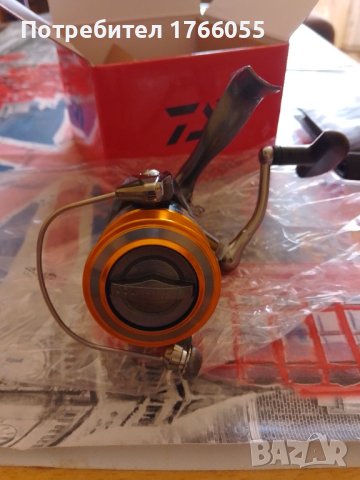 РИБАРСКА МАКАРА Daiwa Crossfire 3000B, снимка 2 - Макари - 32747365