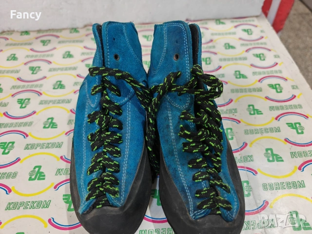 Обувки за катерене Crack 40 номер, снимка 4 - Спортна екипировка - 53335980