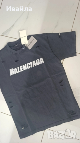 Balenciaga нова тениска с малко дупки , снимка 6 - Тениски - 51794550