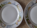 2 Порцеланови чинии , снимка 1 - Чинии - 36088144