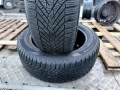 2 бр. Pirelli 215/55R17 DOT 2922, снимка 2