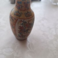 Китайска ваза с красиви орнаменти, снимка 7 - Вази - 39441236