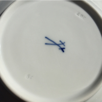 порцеланови чашки с чинийки "MEISSEN"/Майсен/ - 2 броя, снимка 11 - Антикварни и старинни предмети - 36167486