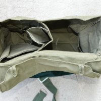 Противогазна торба, чанта през рамо - нов образец, снимка 2 - Чанти - 41629916