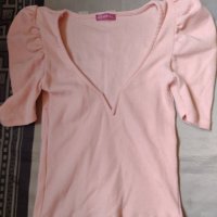 Розова блузка , снимка 1 - Корсети, бюстиета, топове - 42136954
