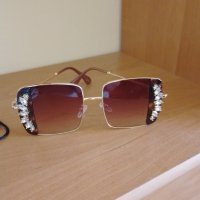 Очила за слънце, снимка 1 - Слънчеви и диоптрични очила - 41546426